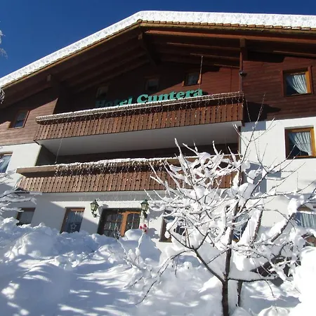 弗里恩沃能昆特拉酒店 *